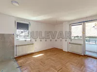 Železnička Stanica, Palilula, Gradske lokacije, Niš | 4zida.rs