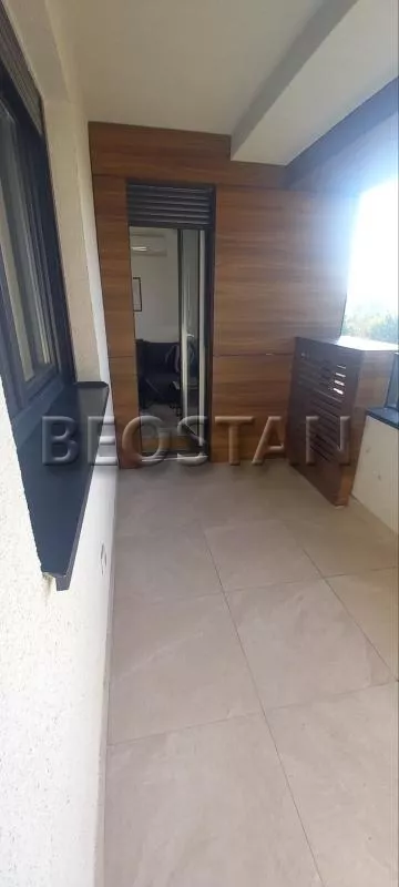 Zivka Petrovica | 4zida.rs