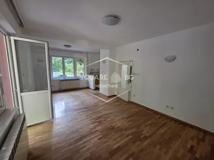 Kronštatska | 4zida.rs