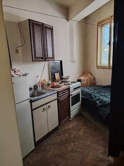 Prvomajska | 4zida.rs