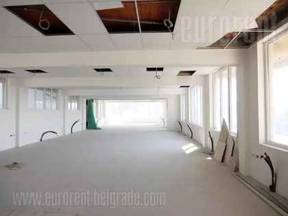 ŽELEZNIK | 4zida.rs