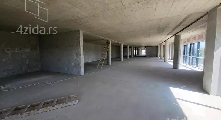 Poslovni prostor | 4zida