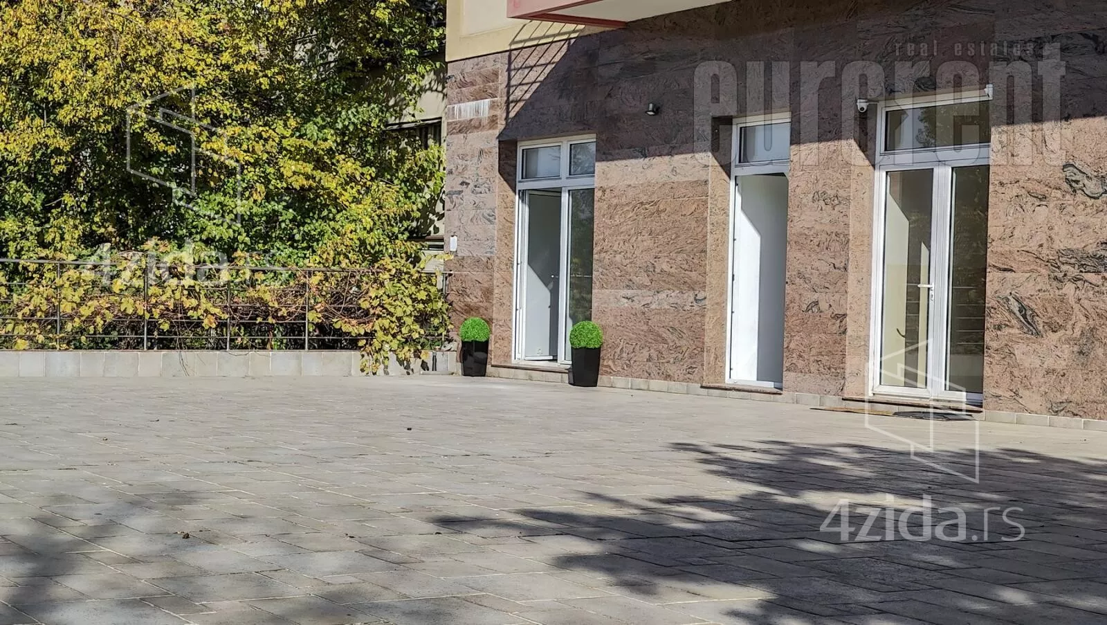 Poslovni prostor | 4zida