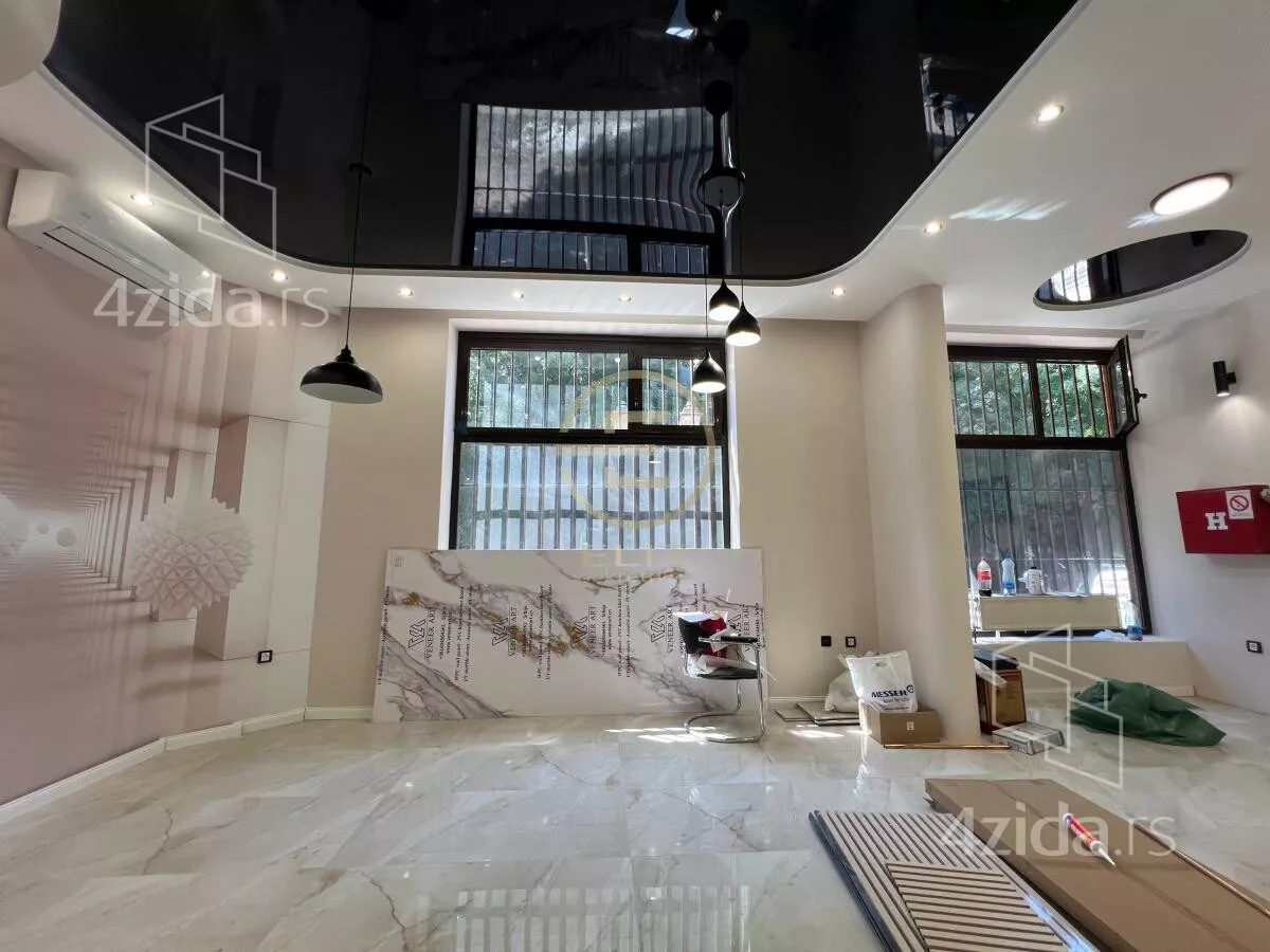 Poslovni prostor | 4zida