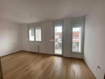 Svetojovanska | 4zida.rs