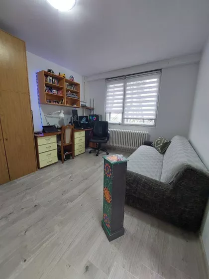 Darinke Radović | 4zida.rs