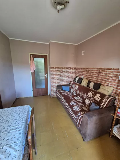 Peti Puk | 4zida.rs