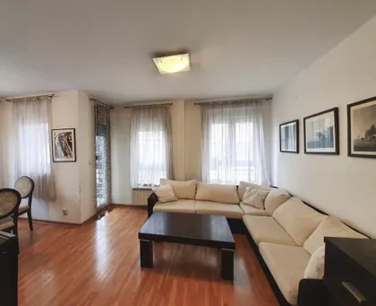 Južni Bulevar | 4zida.rs