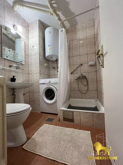 BULEVAR OSLOBOĐENJA | 4zida.rs