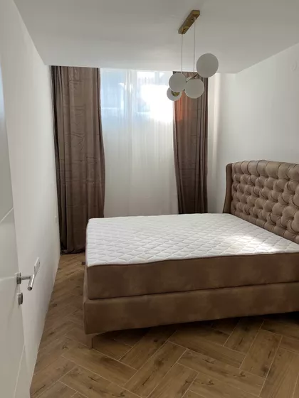 Crnogorska 11 | 4zida.rs