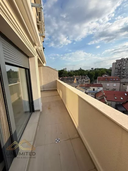 Botanička Bašta | 4zida.rs