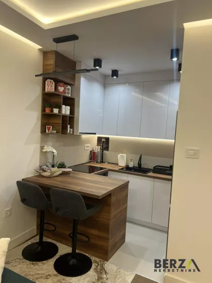 Socijalno | 4zida.rs