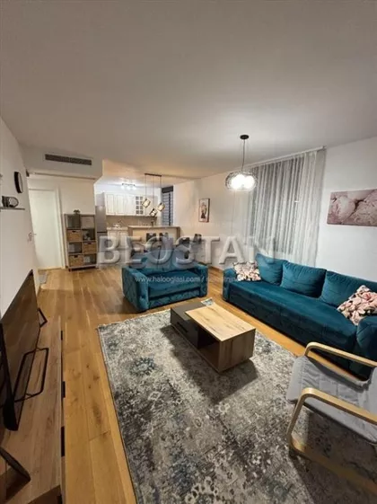 Pregrevica | 4zida.rs