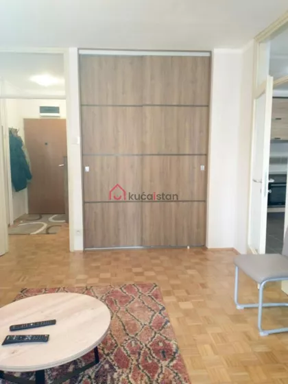 Dunavski kej | 4zida.rs