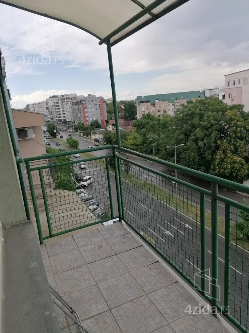 Garsonjera | 4zida