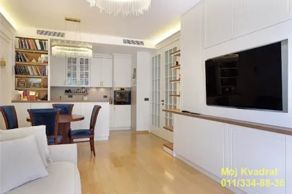 Venizelosova | 4zida.rs