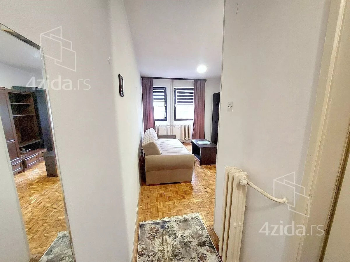 Garsonjera | 4zida