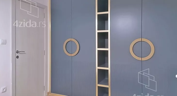 Troiposoban stan | 4zida