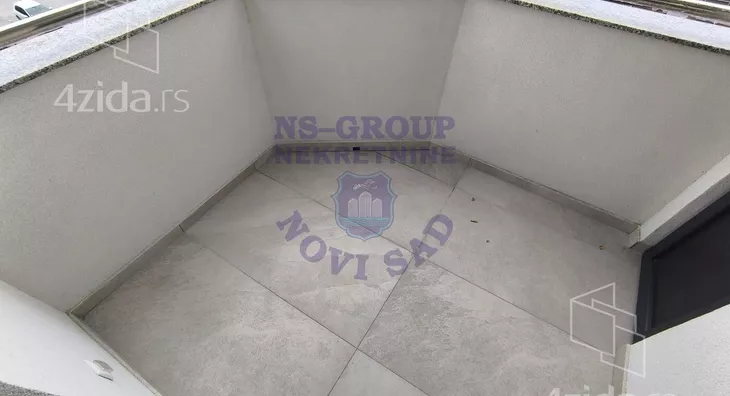 Petosoban stan | 4zida