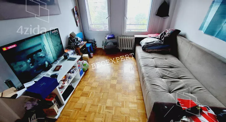 Četvoroiposoban stan | 4zida