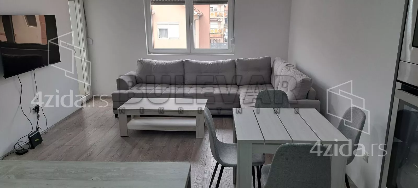 Dvoiposoban stan | 4zida