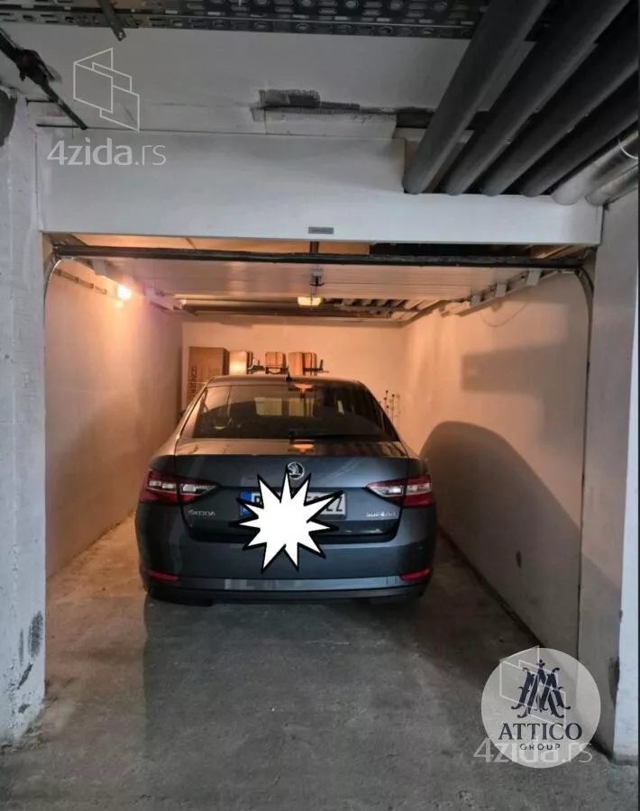 Garaža | 4zida