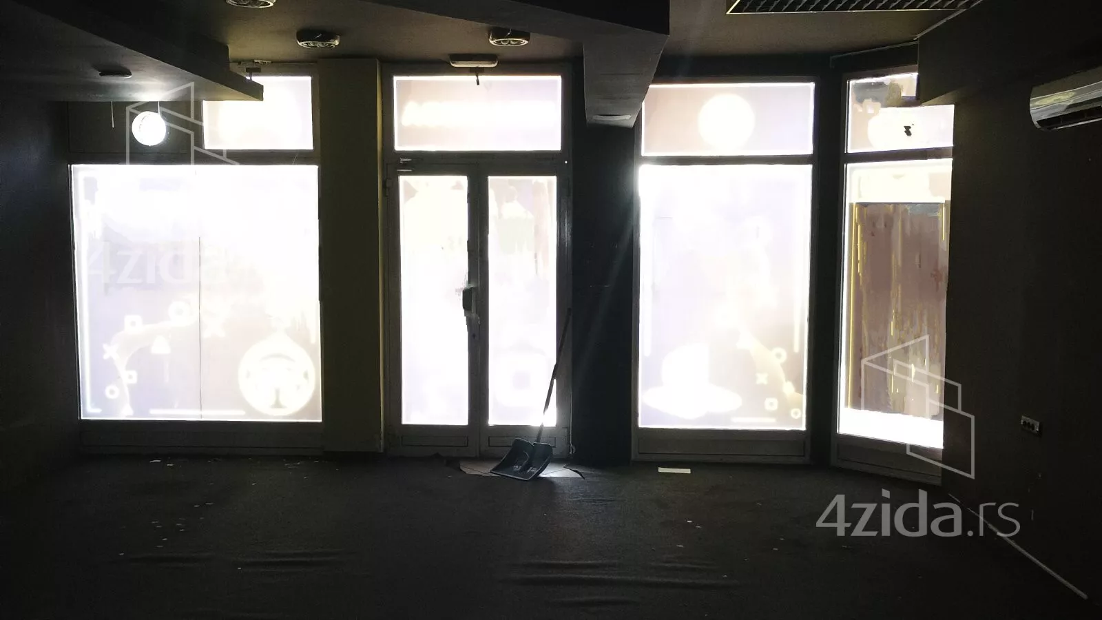 Poslovni prostor | 4zida