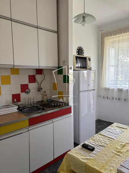 Kneza Višeslava | 4zida.rs