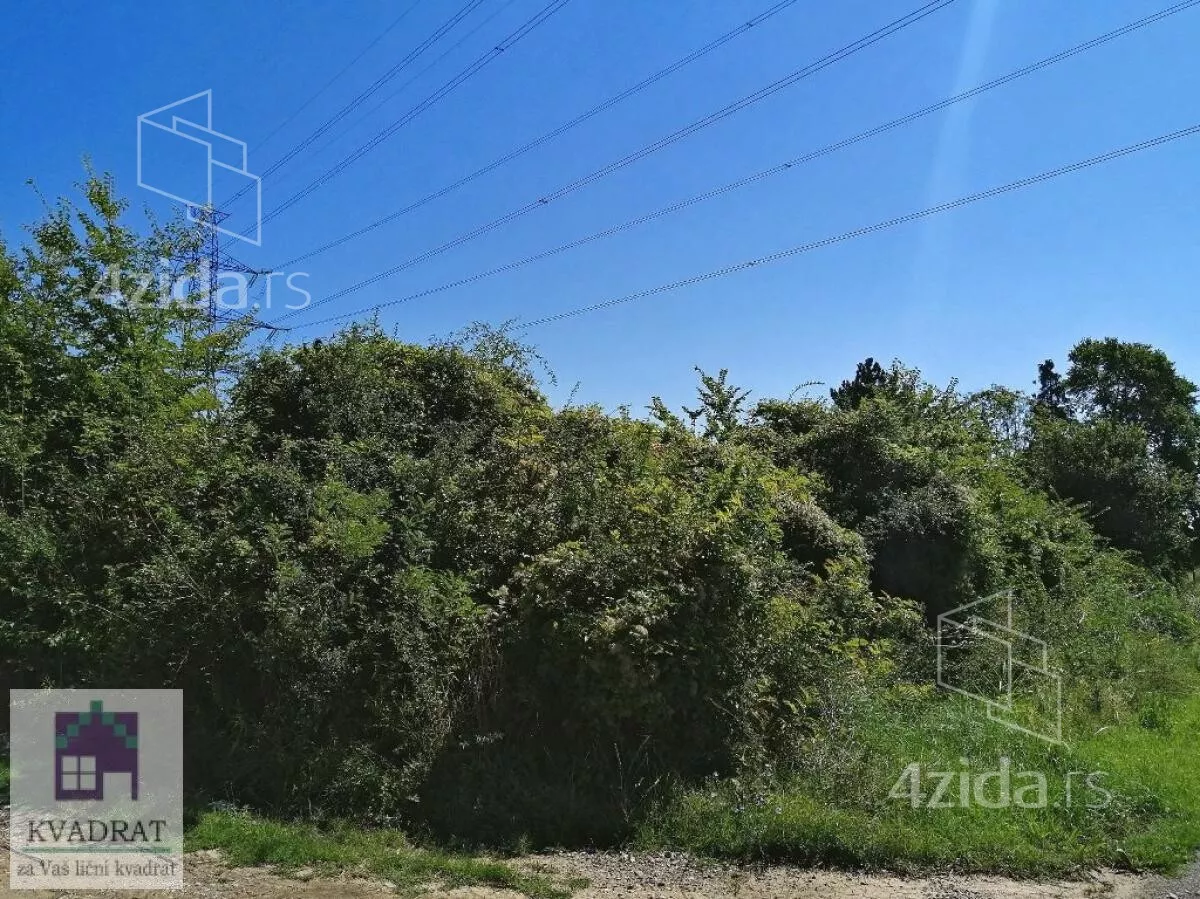 Plac | 4zida