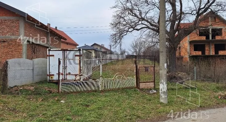 Građevinsko zemljište | 4zida