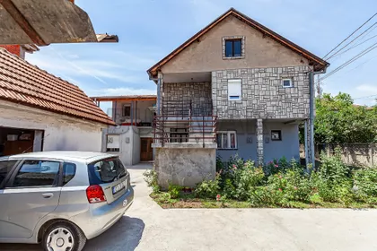 Humska | 4zida.rs