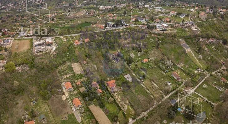 Građevinsko zemljište | 4zida