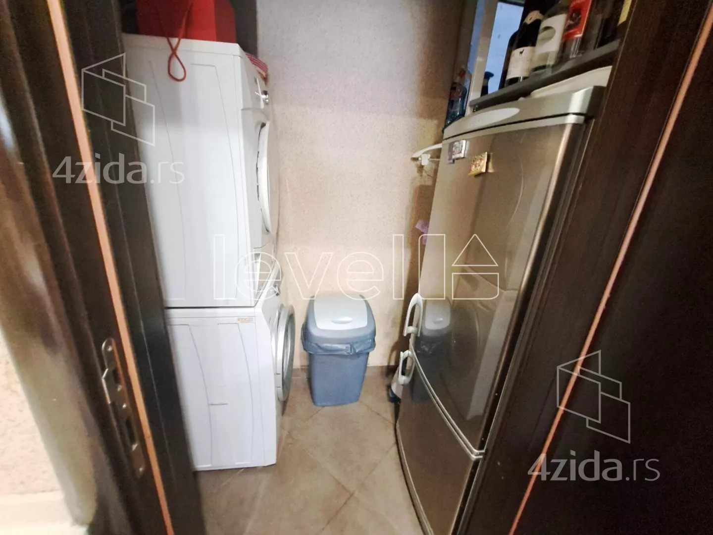 Petosoban stan | 4zida