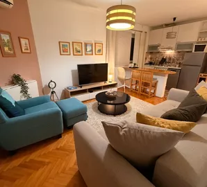 Julino Brdo, Čukarica opština, Beograd, 1.0 stan | 4zida.rs