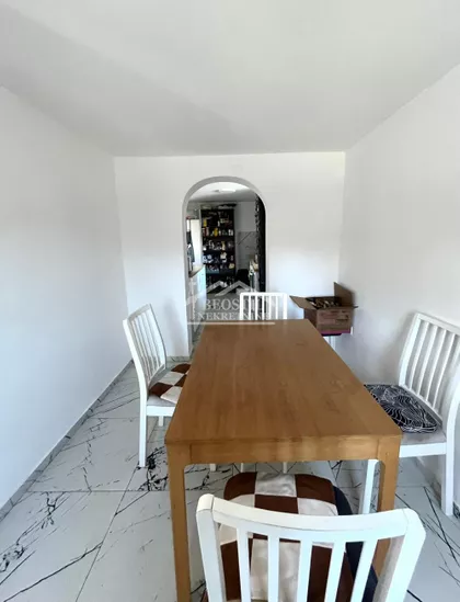 Janka Katića | 4zida.rs