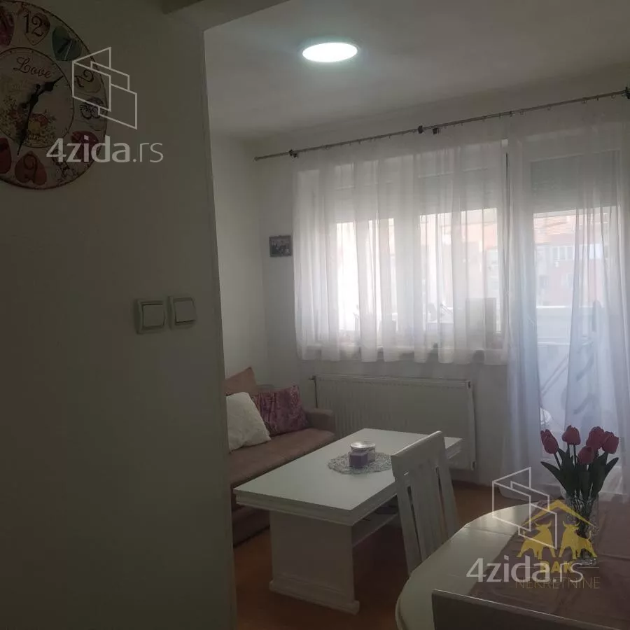 Garsonjera | 4zida