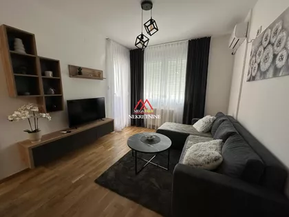 Rumenački Put | 4zida.rs