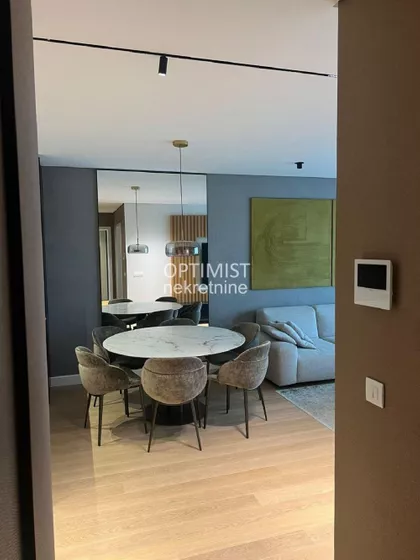 Džona Kenedija | 4zida.rs