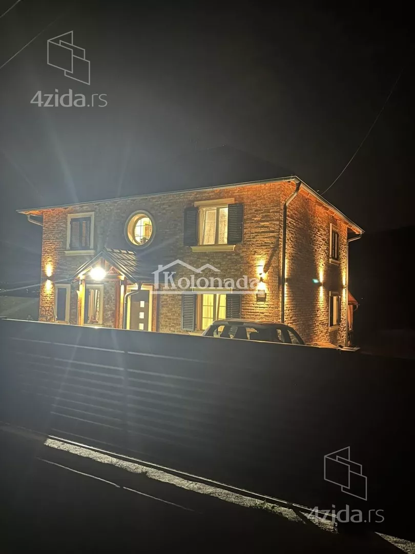 Kuća | 4zida