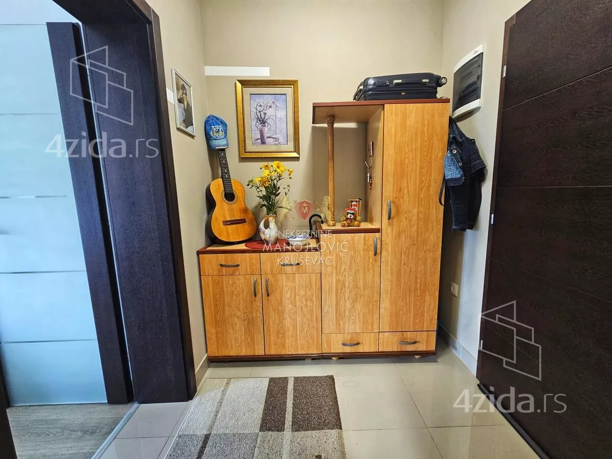 Garsonjera | 4zida