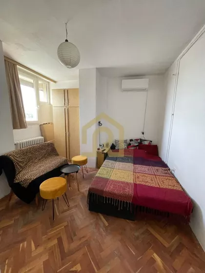 Radovana Simica Cige | 4zida.rs