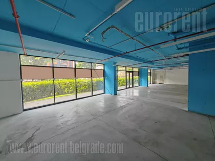 TOŠIN BUNAR | 4zida.rs