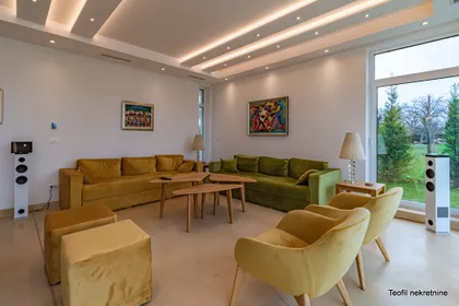 Vere Miščević | 4zida.rs