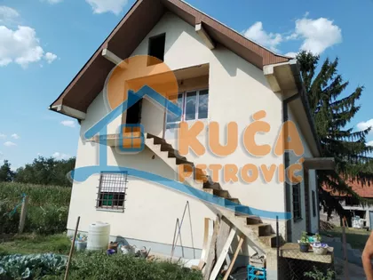 Momčila Popovića | 4zida.rs