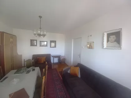 Prvomajska | 4zida.rs