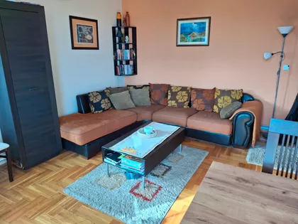 Jovanke Radaković 31 | 4zida.rs