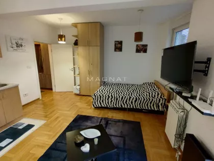 Hadži Melentijeva | 4zida.rs