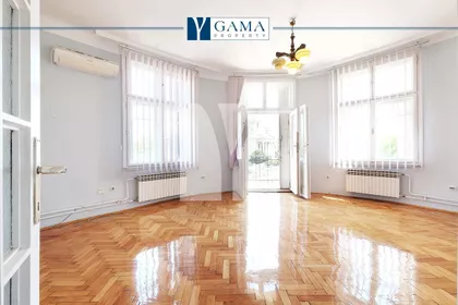 Trg Nikole Pašića | 4zida.rs