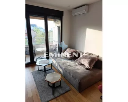 Žikice Jovanovića | 4zida.rs