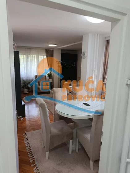 Vojvode Mišića | 4zida.rs